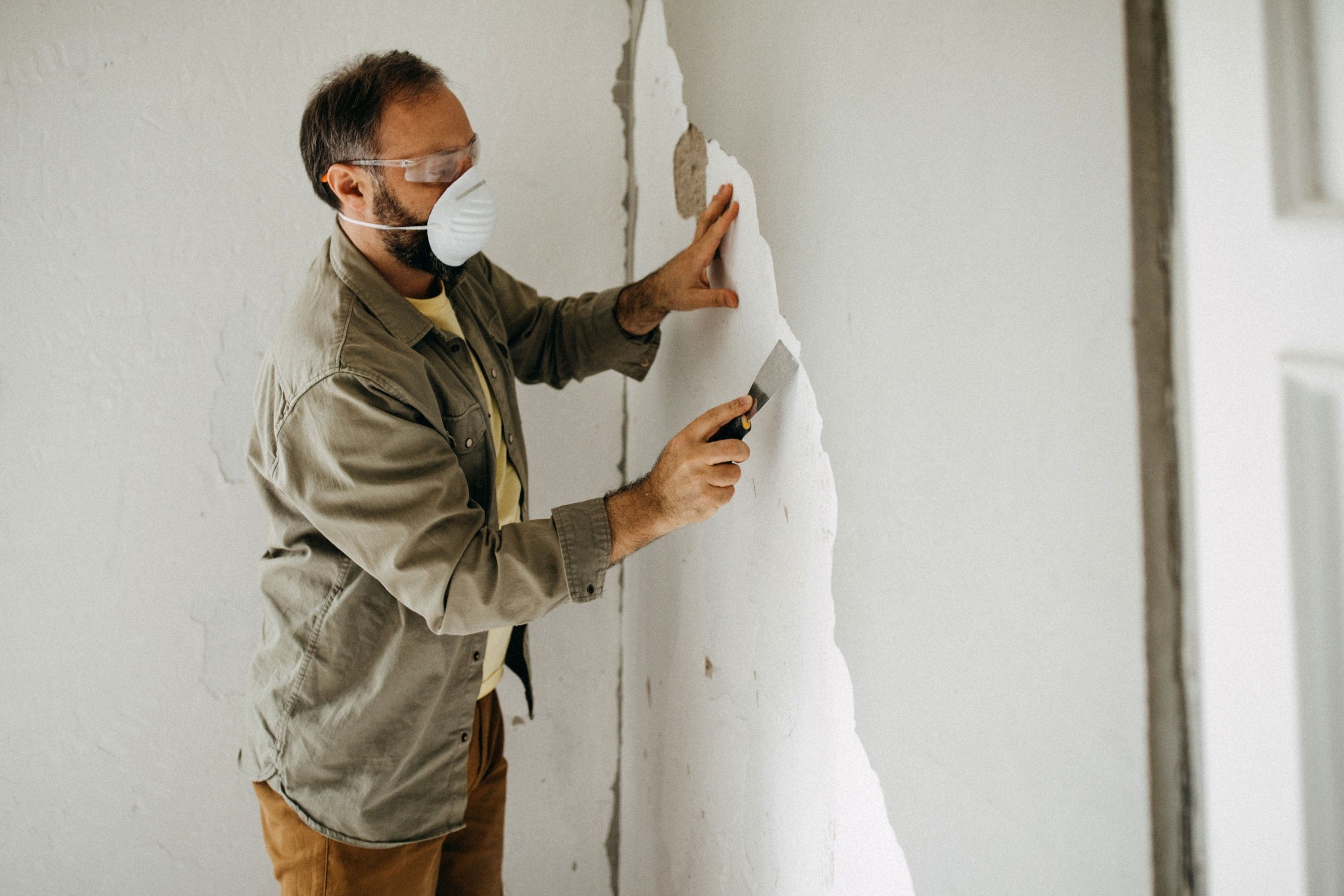 How to Avoid Wall Damage When Scraping