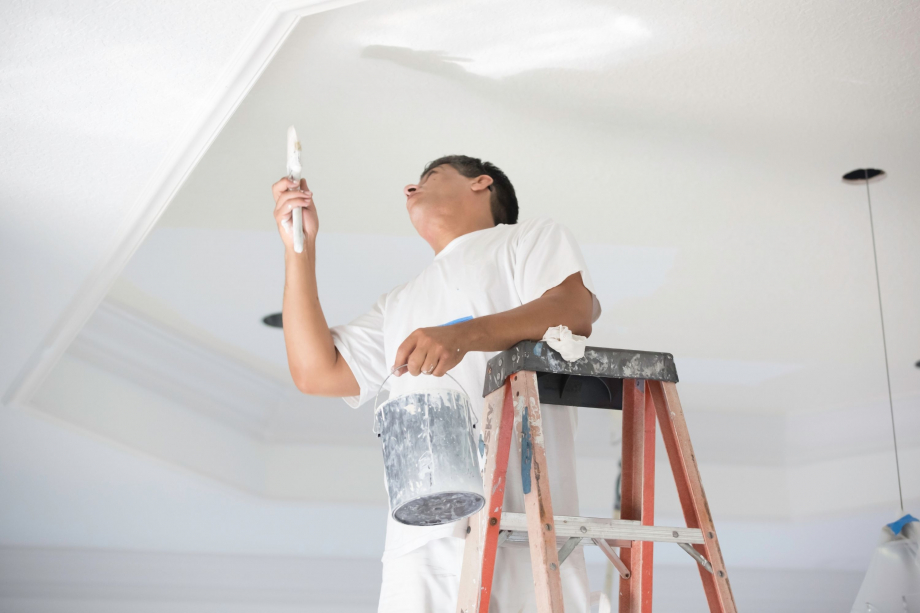 What Is the Difference Between Ceiling Paint And Wall Paint?