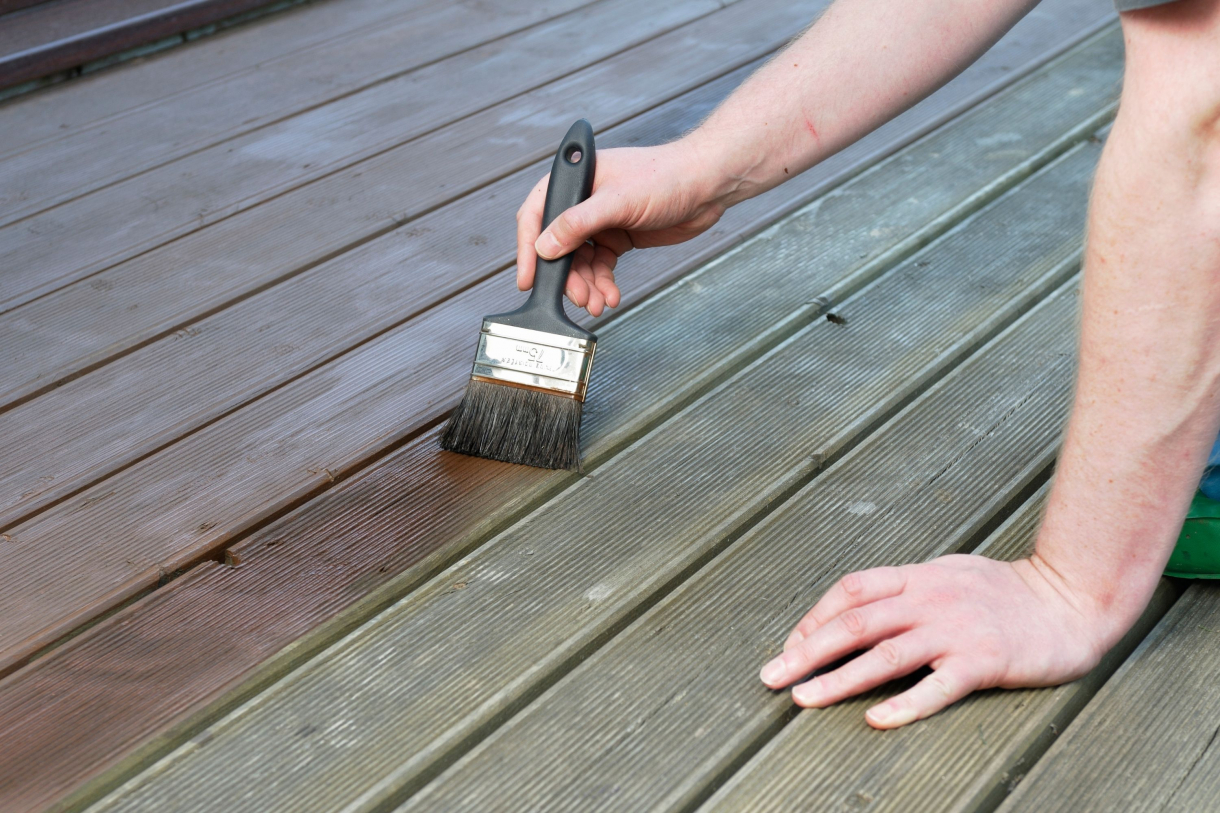 How Long Does Deck Paint Take to Dry? - Housekeepingbay