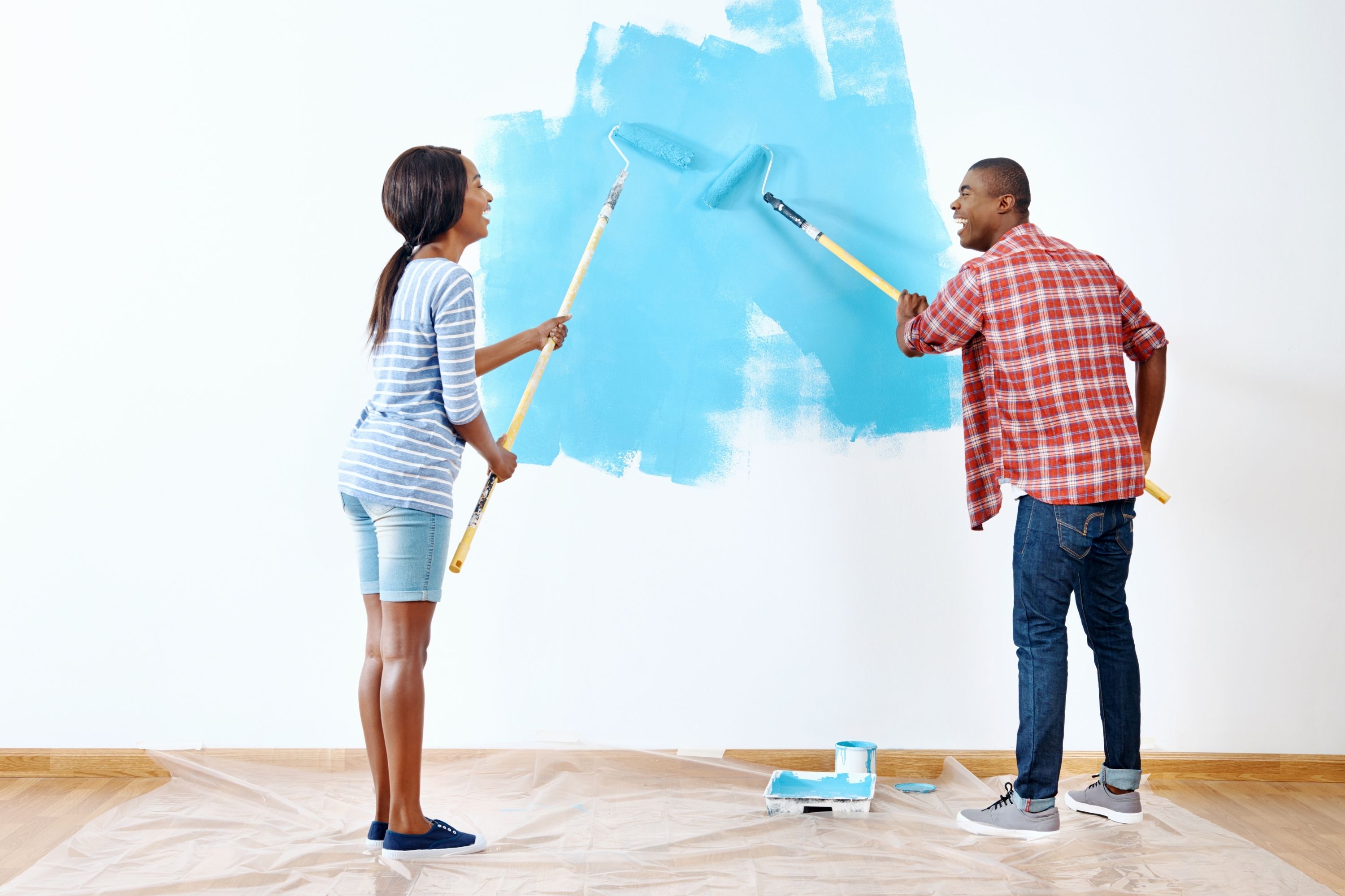 What Is the Difference Between Interior And Exterior Paint (2)