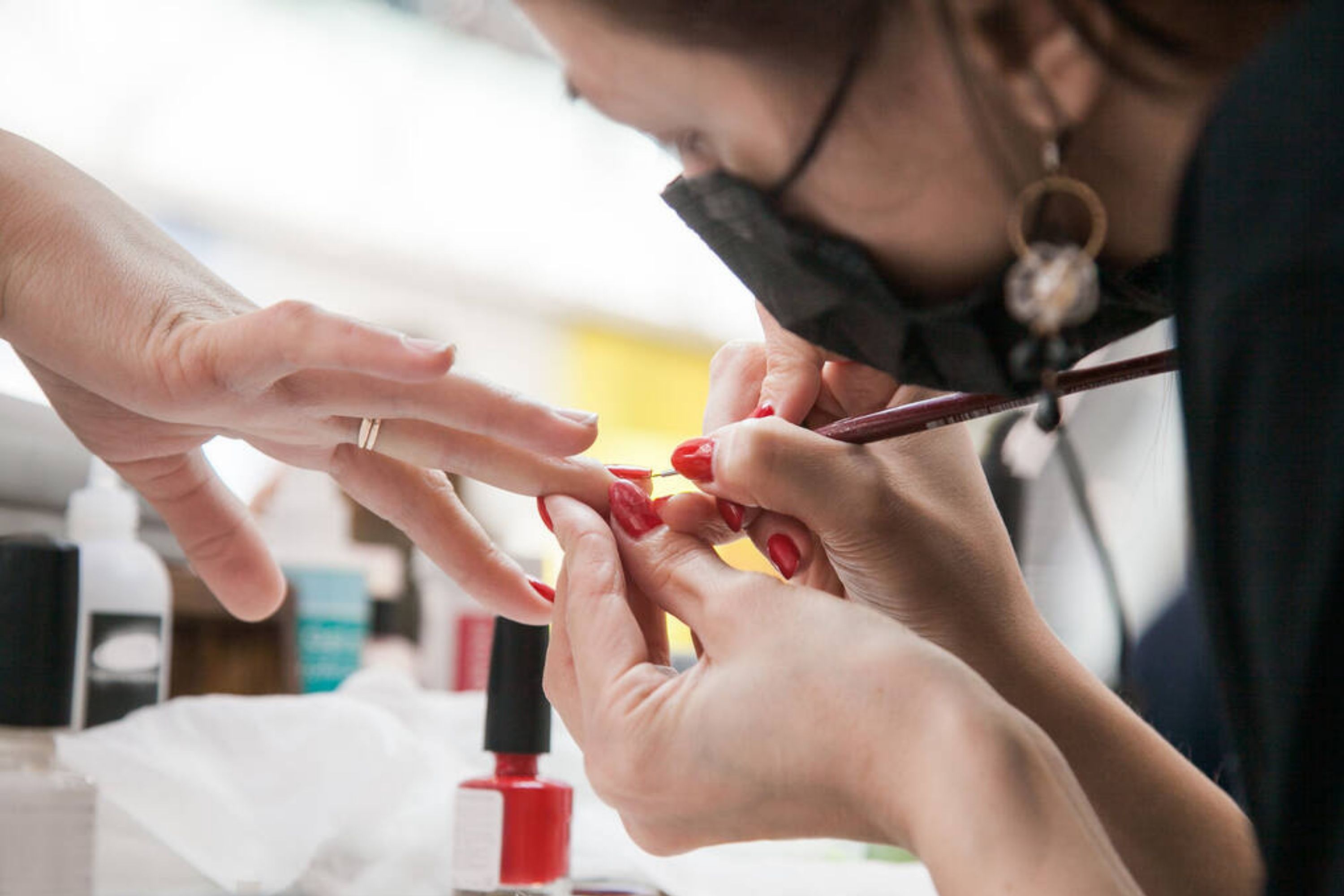 Can You Use Acrylic Paint For Nail Art On Fake Nails