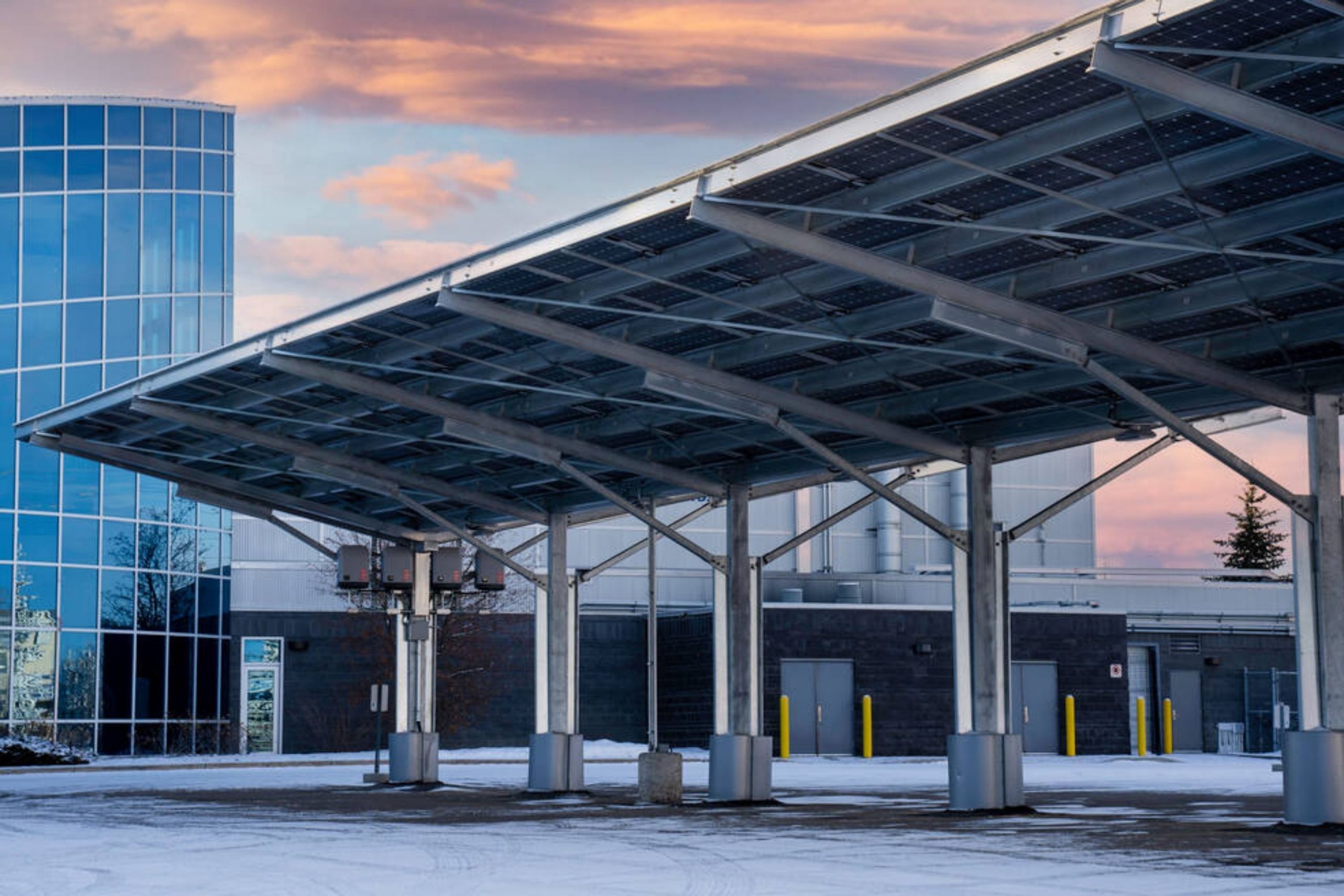 Glass-roofed Carports