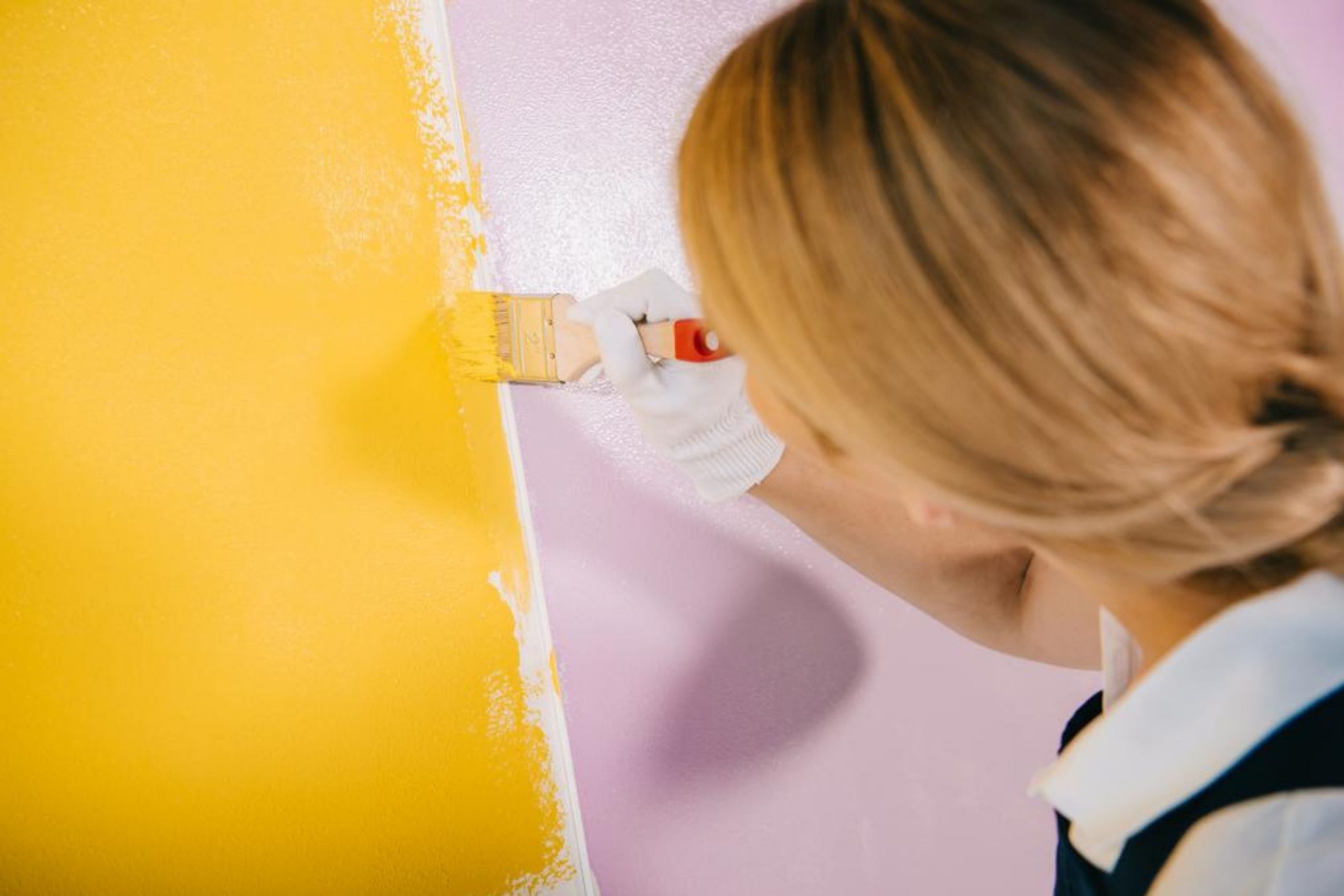 How to Fix Uneven Paint On Your Walls