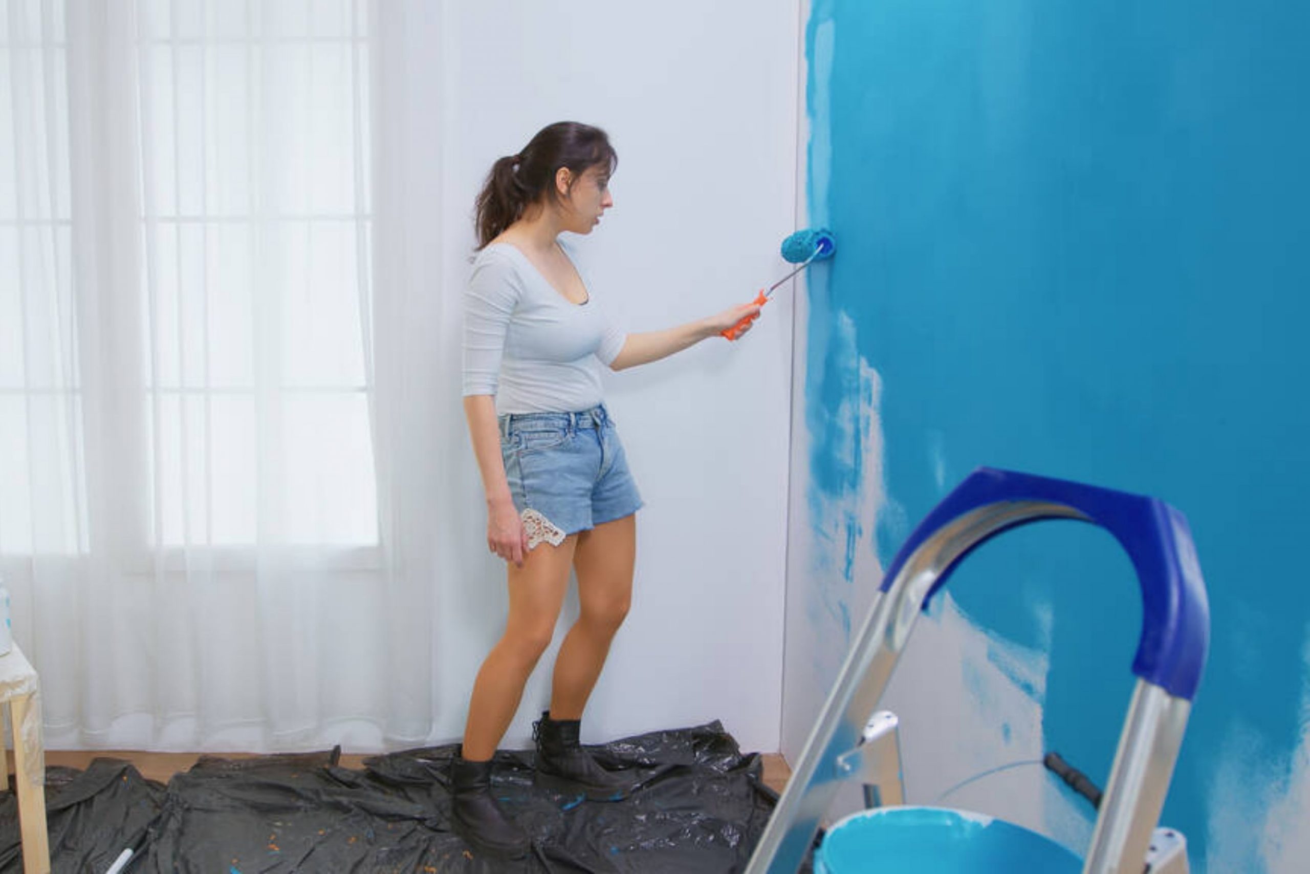 How to Paint Uneven Walls Correctly