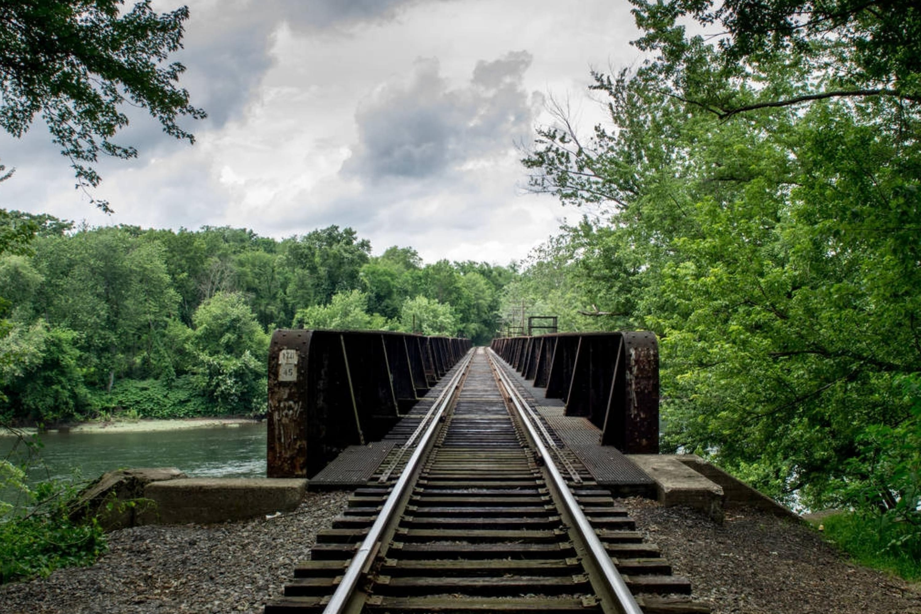 How to Define Whether Railroad Ties Have Creosote