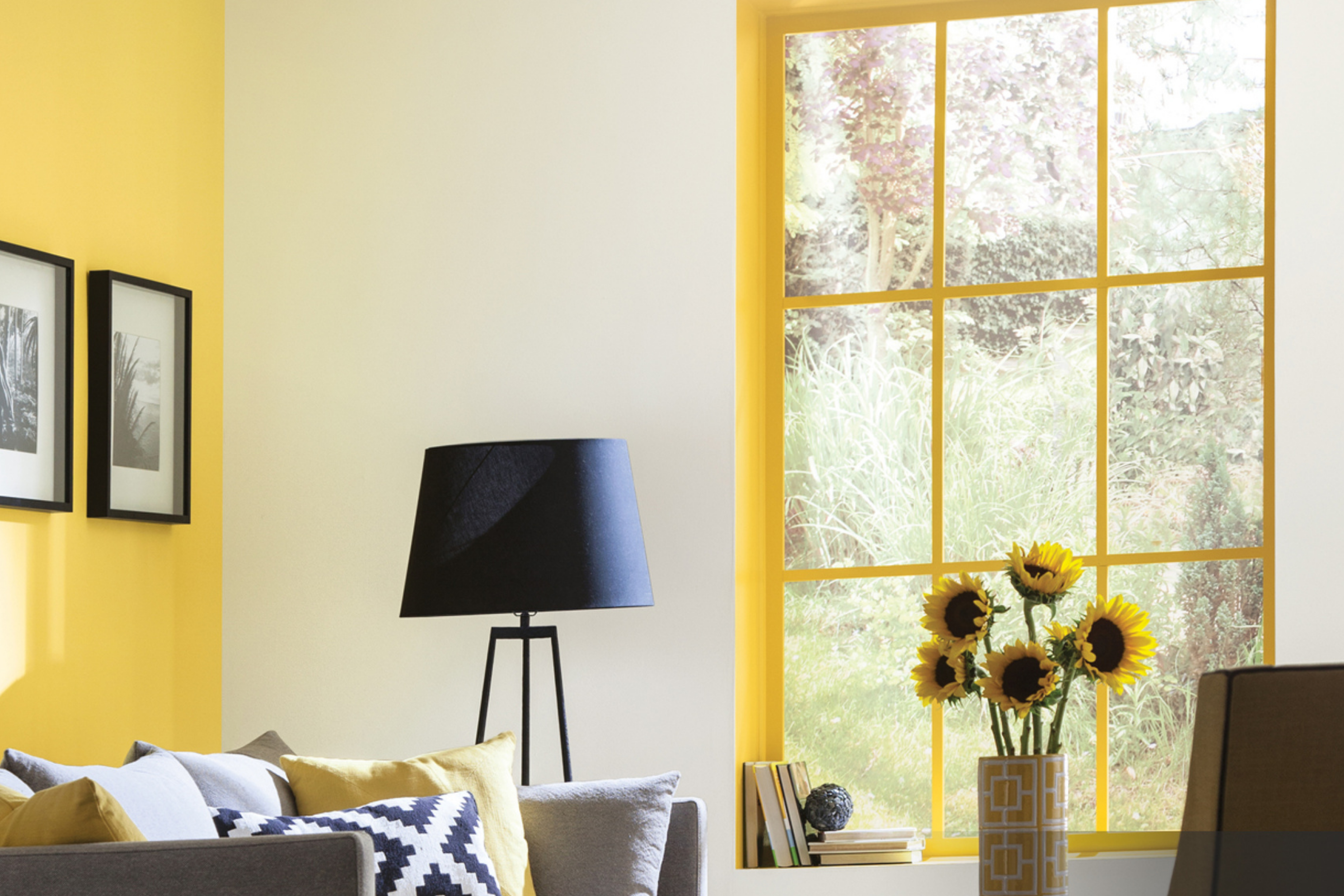 Decisive Yellow SW 6902 by Sherwin Williams