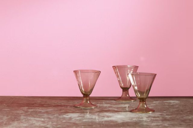 Full Bloom 2001-50 by Benjamin Moore