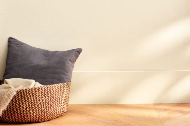 Indian White OC-88 by Benjamin Moore